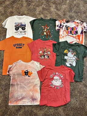 Graphic T-Shirt Lot of 8 Holiday Tees